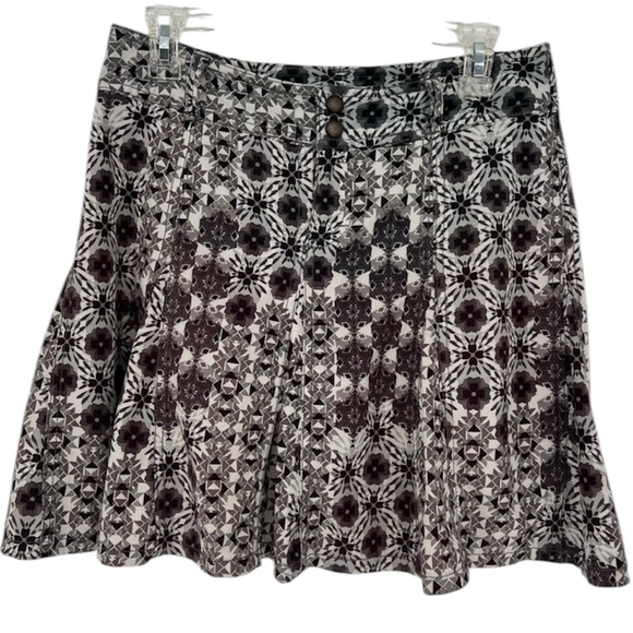 Athleta Pants - Athleta Printed Whatever Skort Skirt Shorts Size 4P